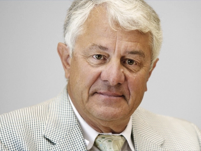 Erfolgreicher Azaliumbit Trader